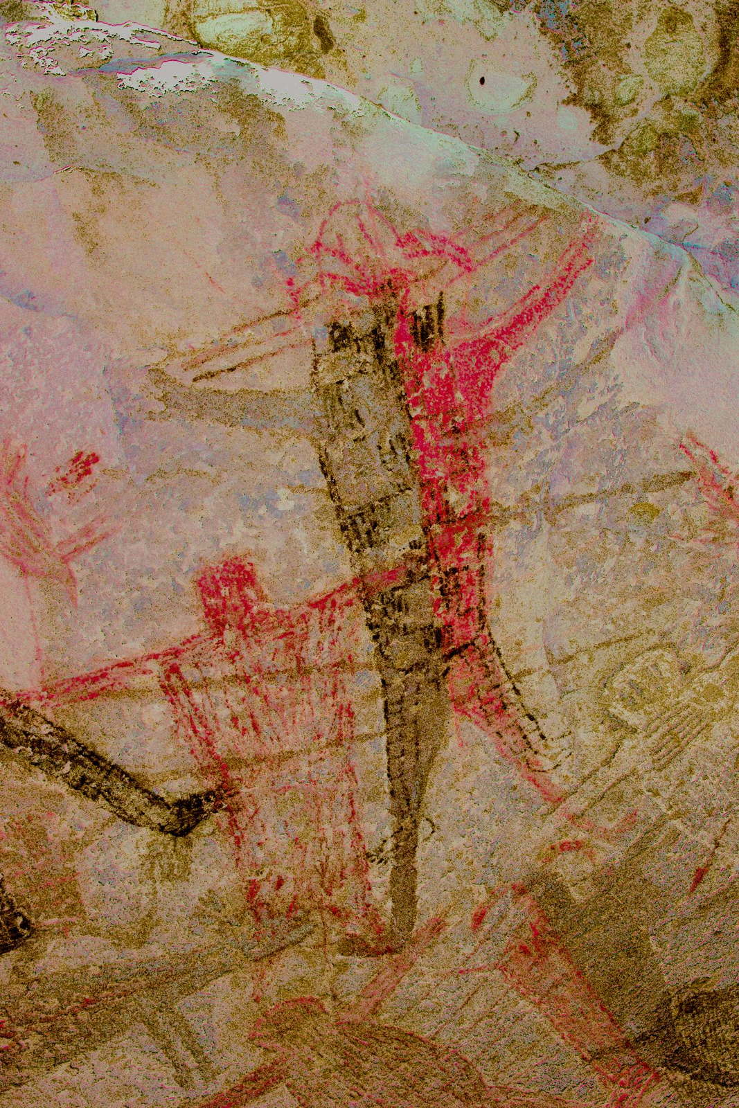 Here we can see the details of the scarecrow body.  DStretch enhancement pulls out the yellow paint. (Min of LRE,LYE)