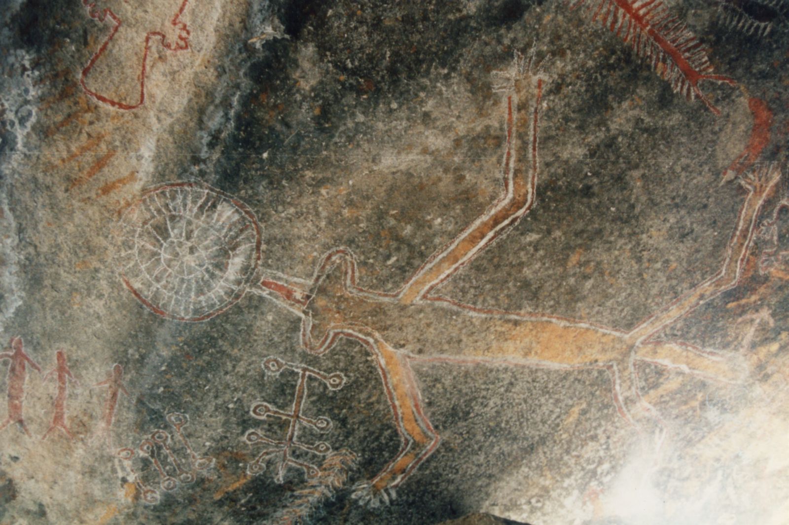 Tule River Painted Rock, ceiling. Coyote eating the moon?  An evil spirit, Sok-so`-uh swallowing the sun?  I had problems in some of these photos with washout due to the bright sun outside.